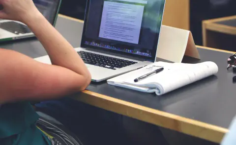 Web-Based Law Firm Software: How It Differs from Installed Programs